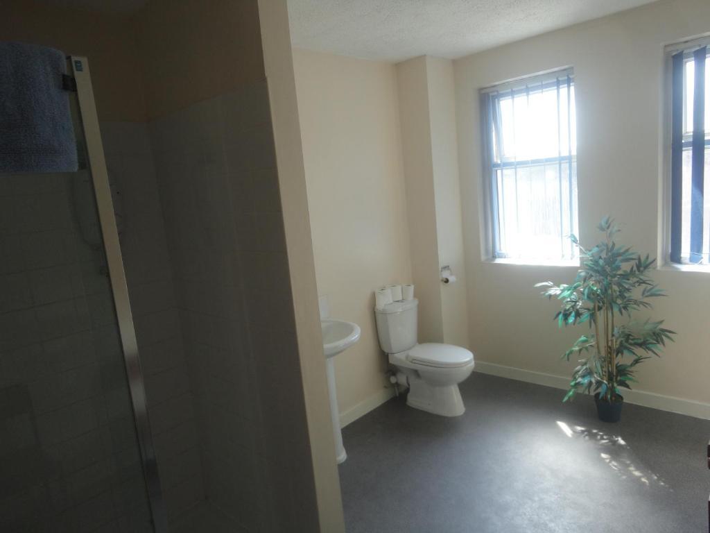 Royal Chambers Liverpool Room photo
